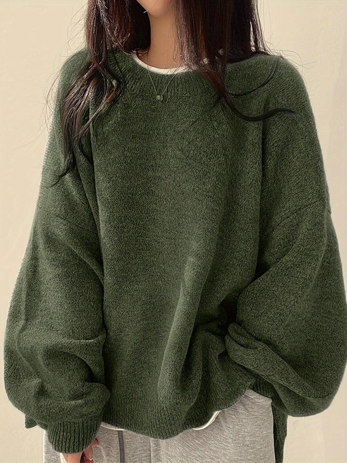 Women's Heavyweight Crew Neck Sweater for Cold Days