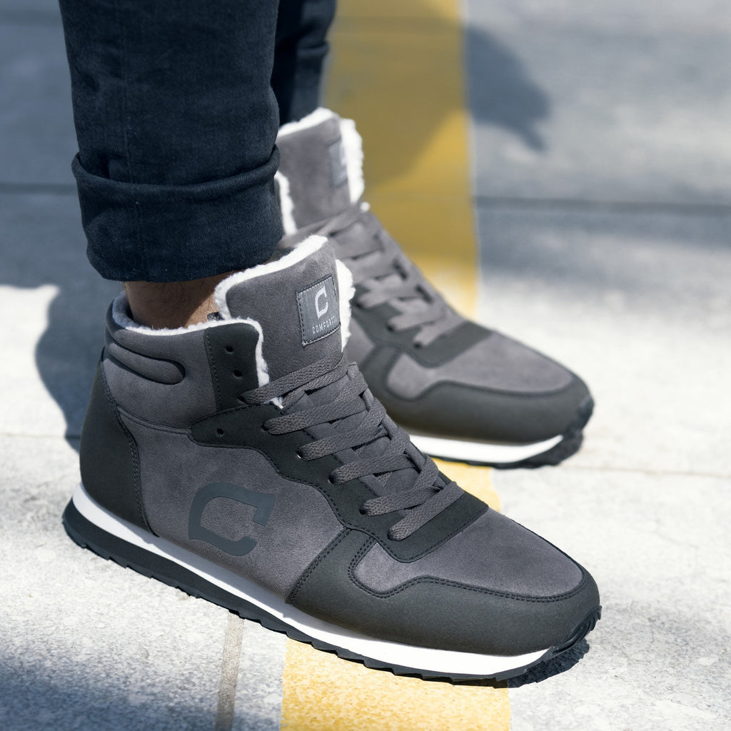 Men's Warm Lined Winter Shoes Slip Resistant High Top