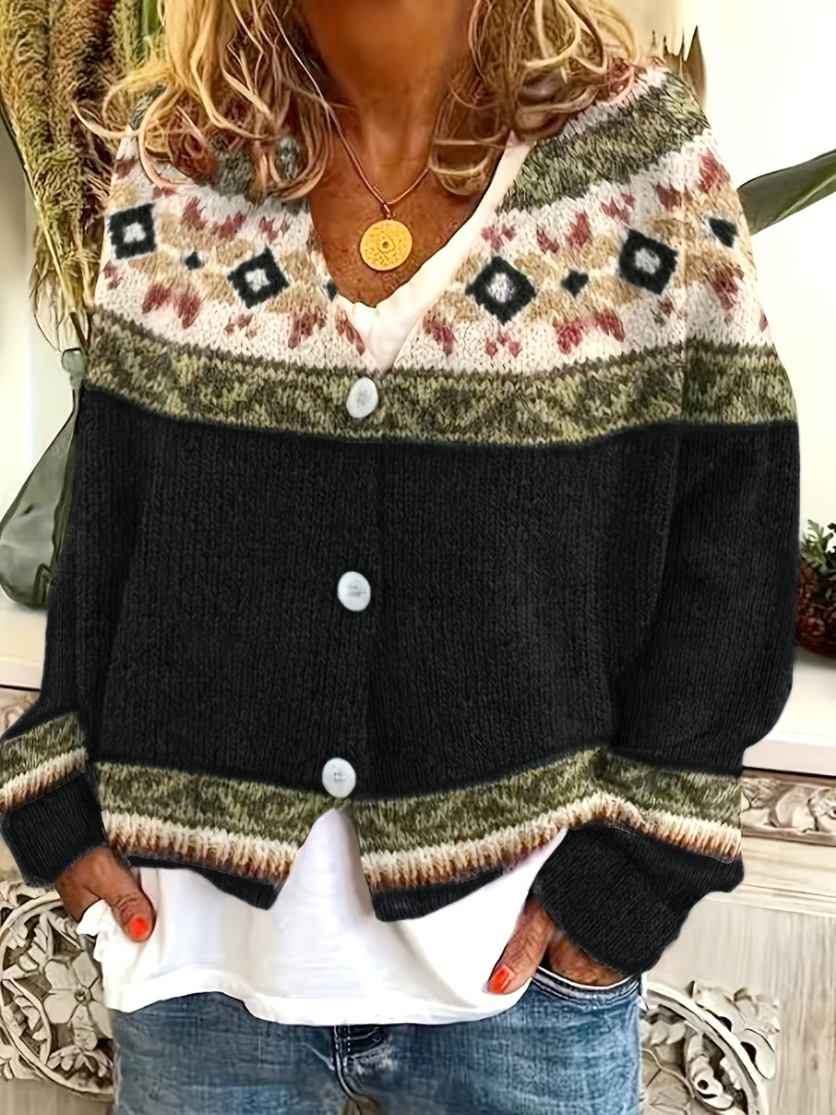 Women's Button-Up Cardigan with Retro Geometric Yoke