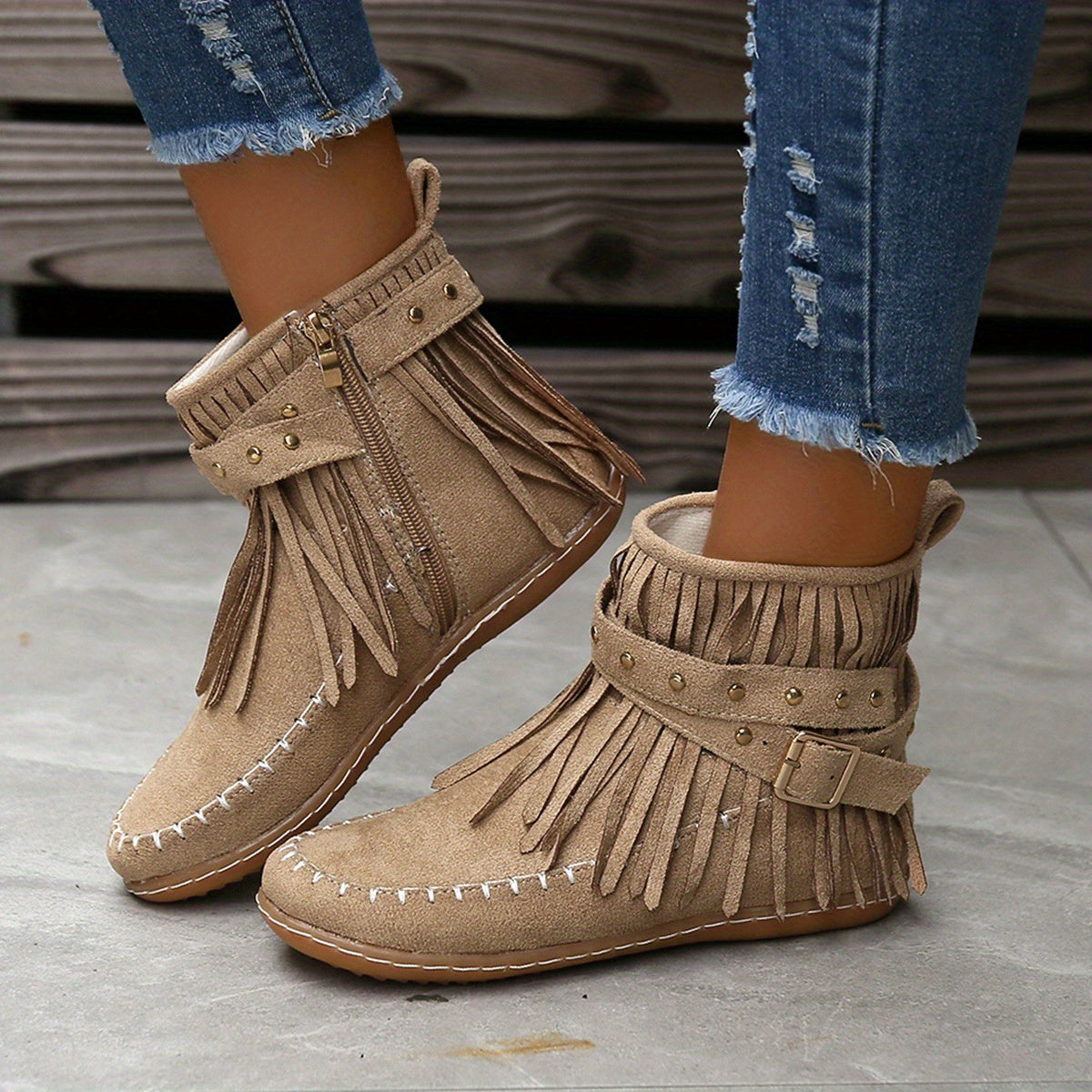 Women's Cushioned Cowgirl Booties with Swinging Fringe - Off-white