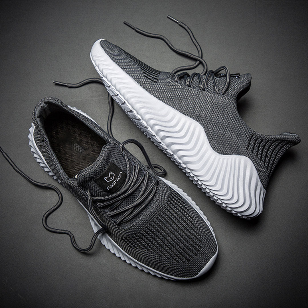 Men's Wave-Tread Knit Runners with Padded Heel Collar