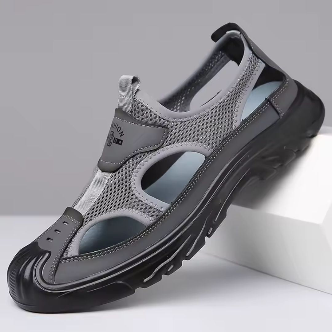 Men's Closed Toe Mesh Trekking Sandals Rugged Grip Sole