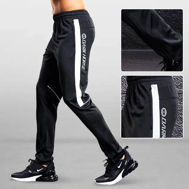 Men's Lightweight Tapered Joggers with Zippered Pockets – White