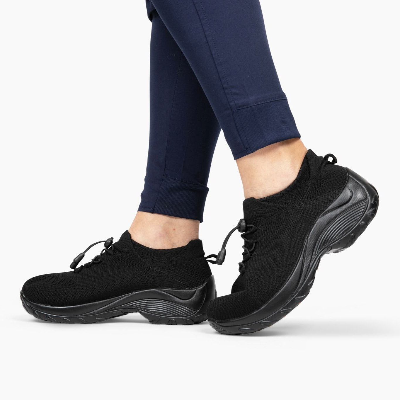 Women's Knit Toggle Walking Shoes with Cushioned Sole
