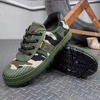 Men's Printed Low Top Lace Up Grip Sneakers