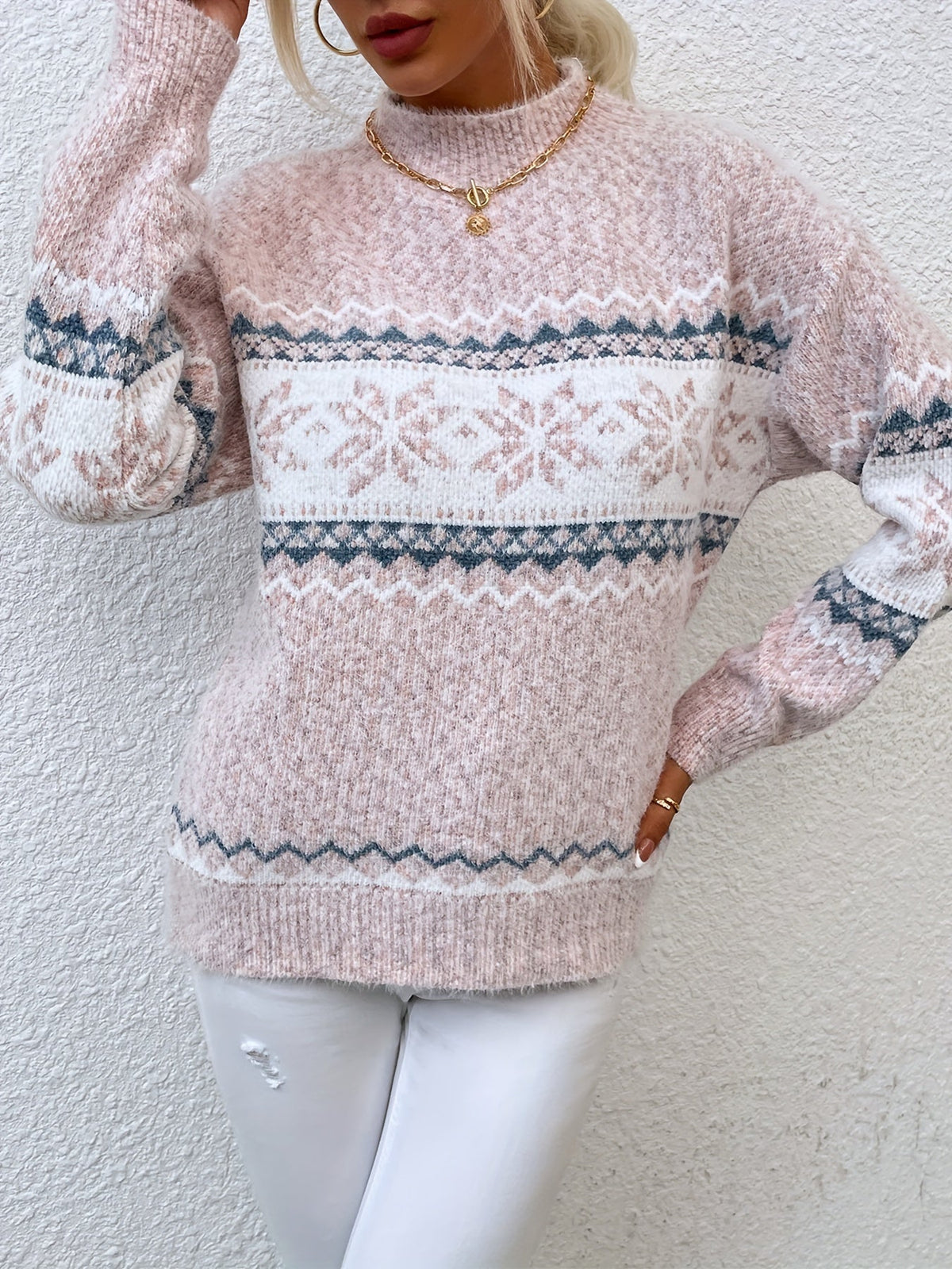 Women's Relaxed Snowflake Motif Winter Sweater