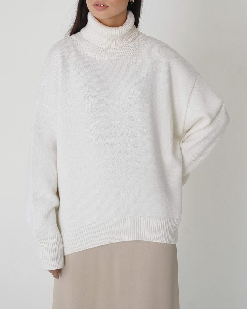 Women's Oversized Turtleneck Sweater – Relaxed Winter Knit