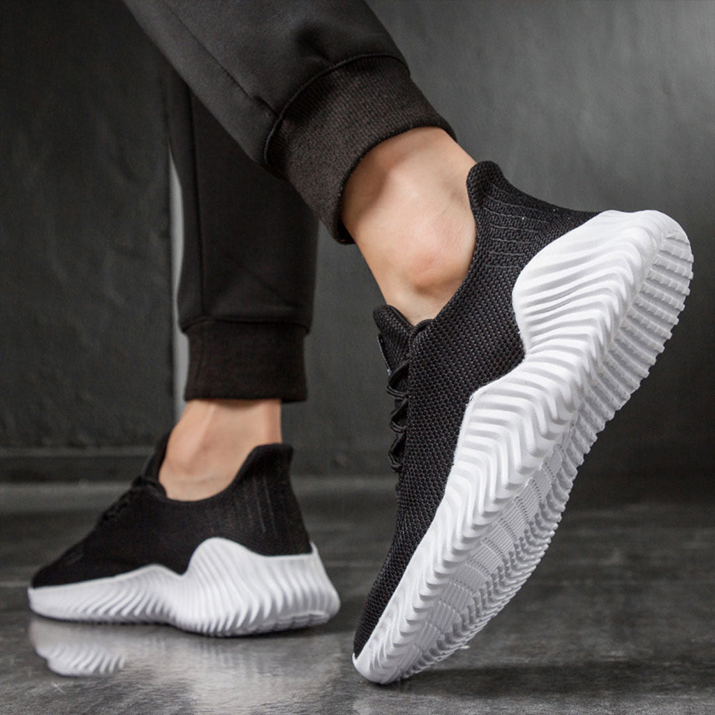 Men's Wave-Tread Knit Runners with Padded Heel Collar