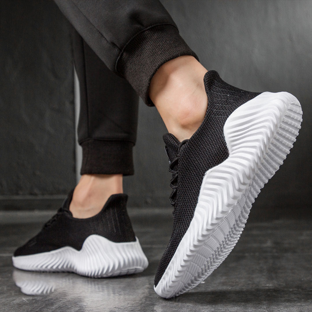 Men's Wave-Tread Knit Runners with Padded Heel Collar