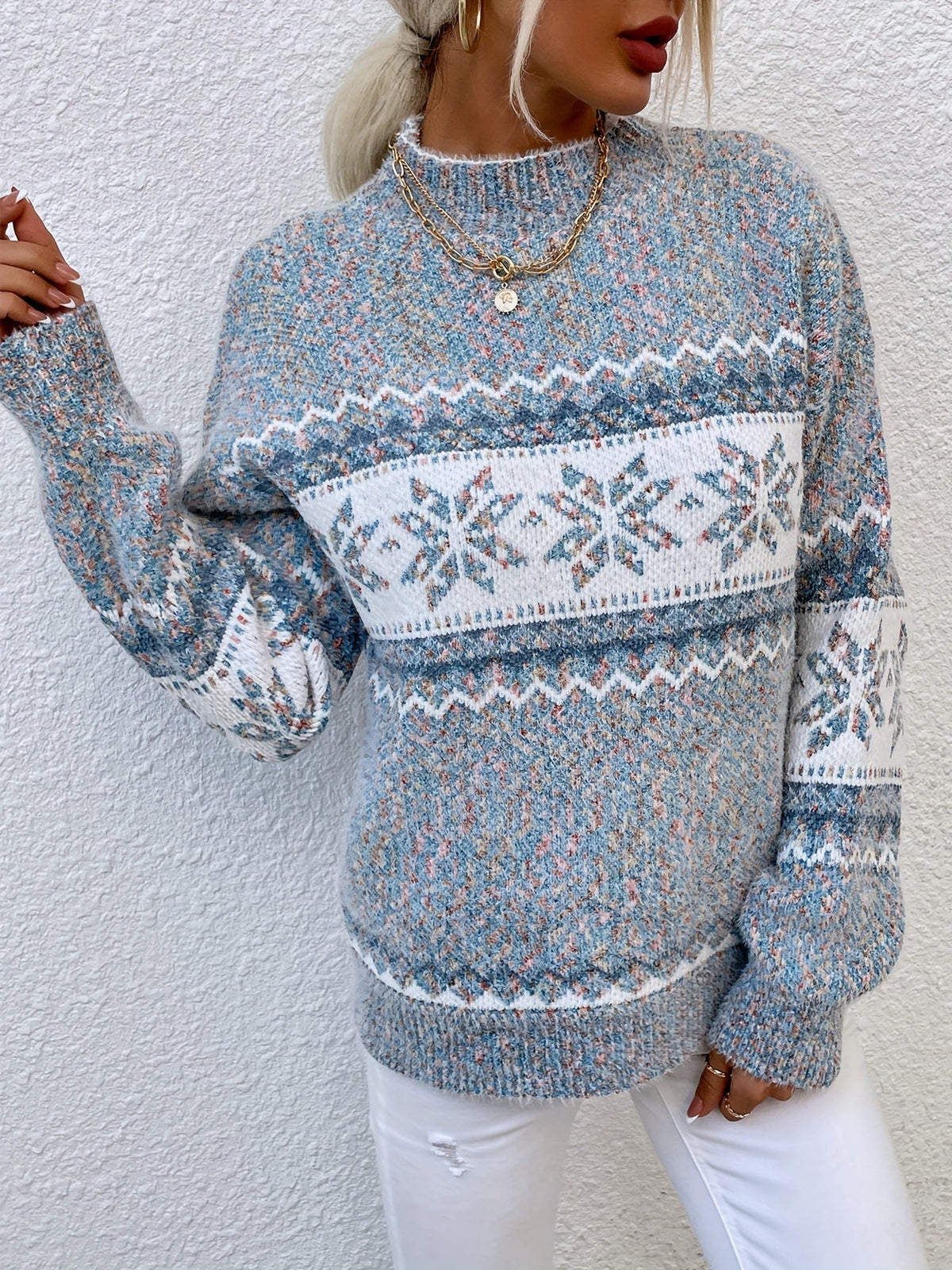 Women's Relaxed Snowflake Motif Winter Sweater