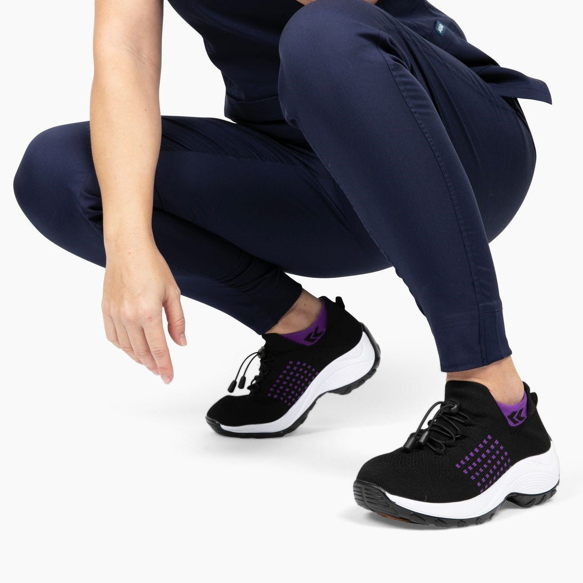 Women's Knit Toggle Walking Shoes with Cushioned Sole