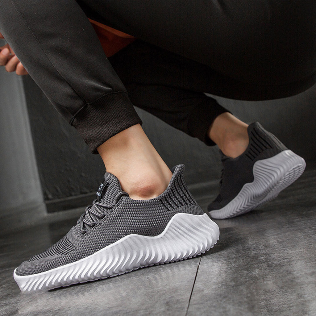 Men's Wave-Tread Knit Runners with Padded Heel Collar