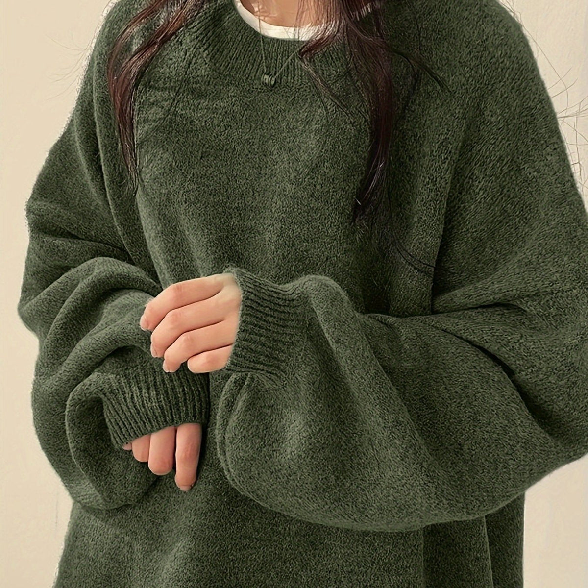 Women's Heavyweight Crew Neck Sweater for Cold Days - Olive Green