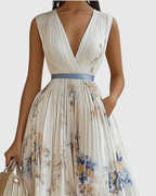 Women's Elegant Pleated Maxi Dress