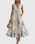 Women's Elegant Pleated Maxi Dress
