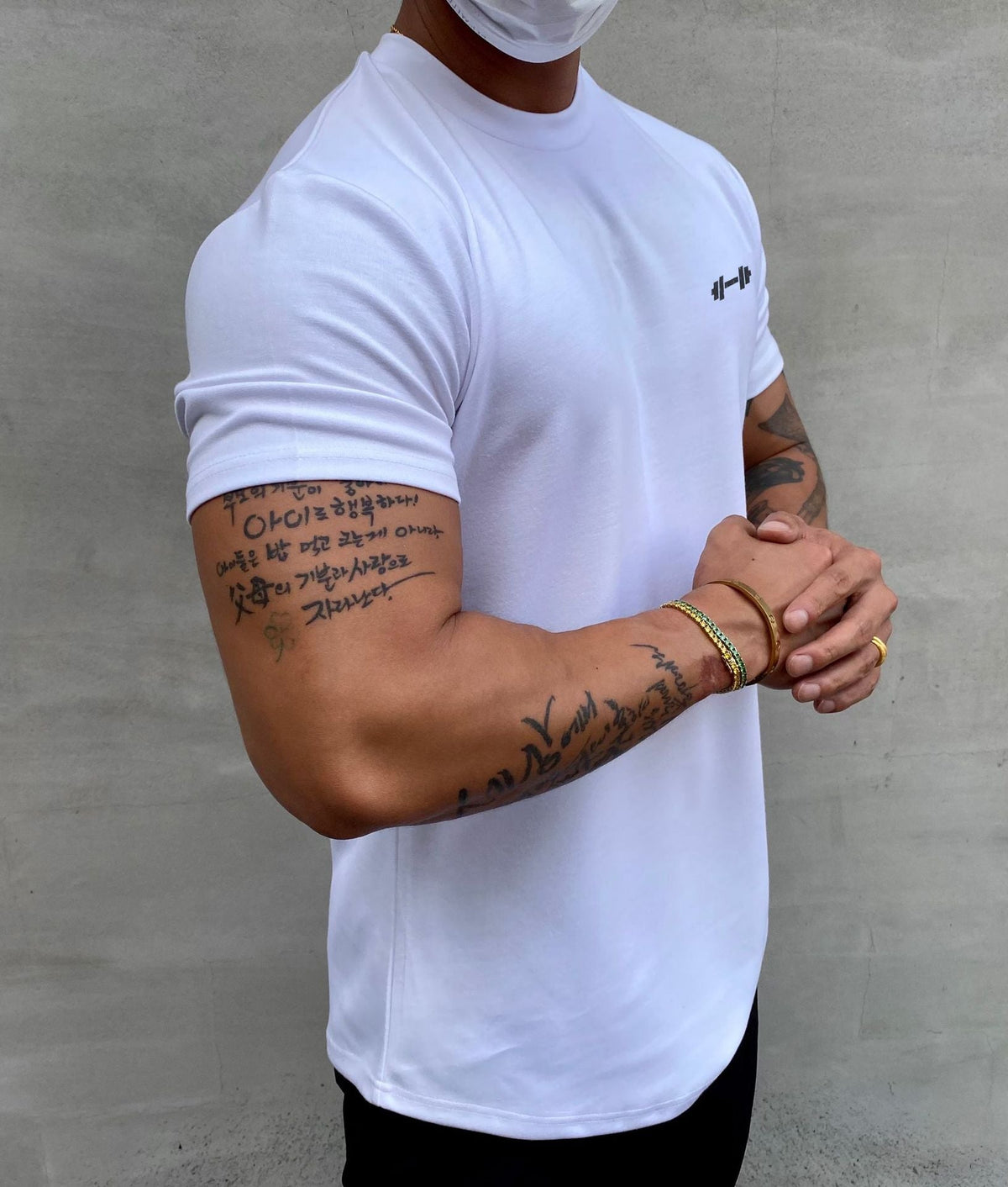 Men's Breathable Casual T Shirt Lightweight Comfortable Stylish Everyday