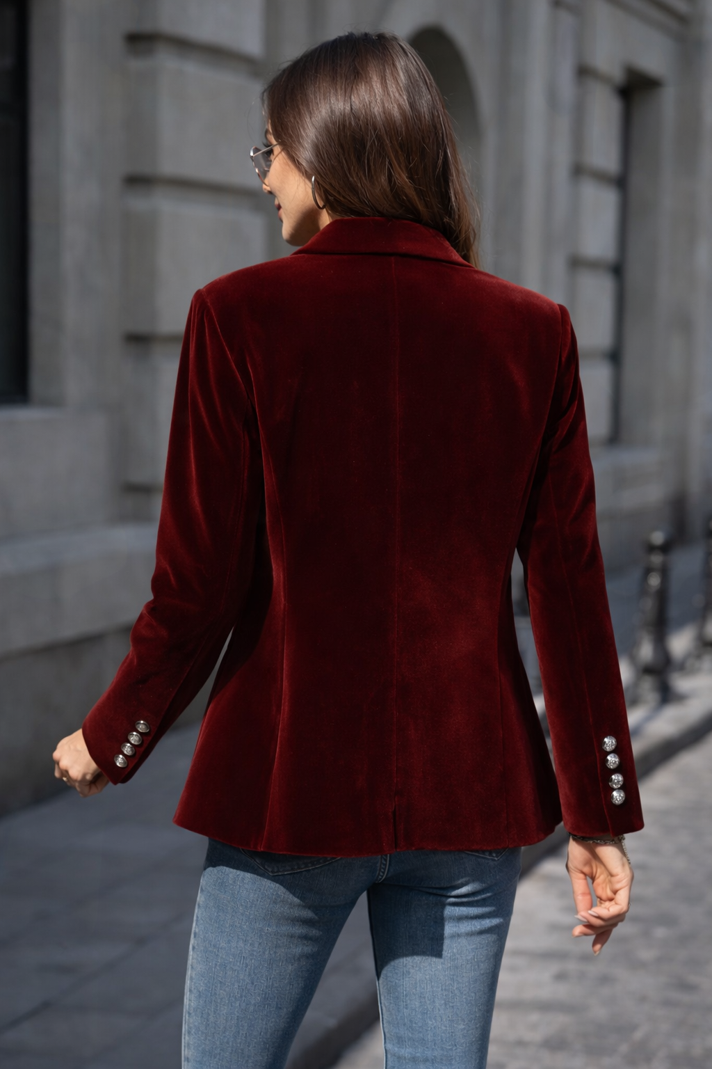 Women's Plush Velvet Evening Blazer with Subtle Sheen