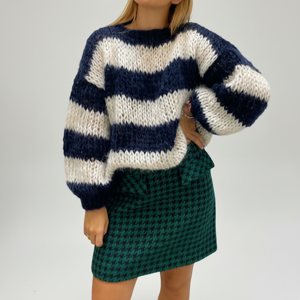 Women's Chunky Knit Sweater with Wide Stripes