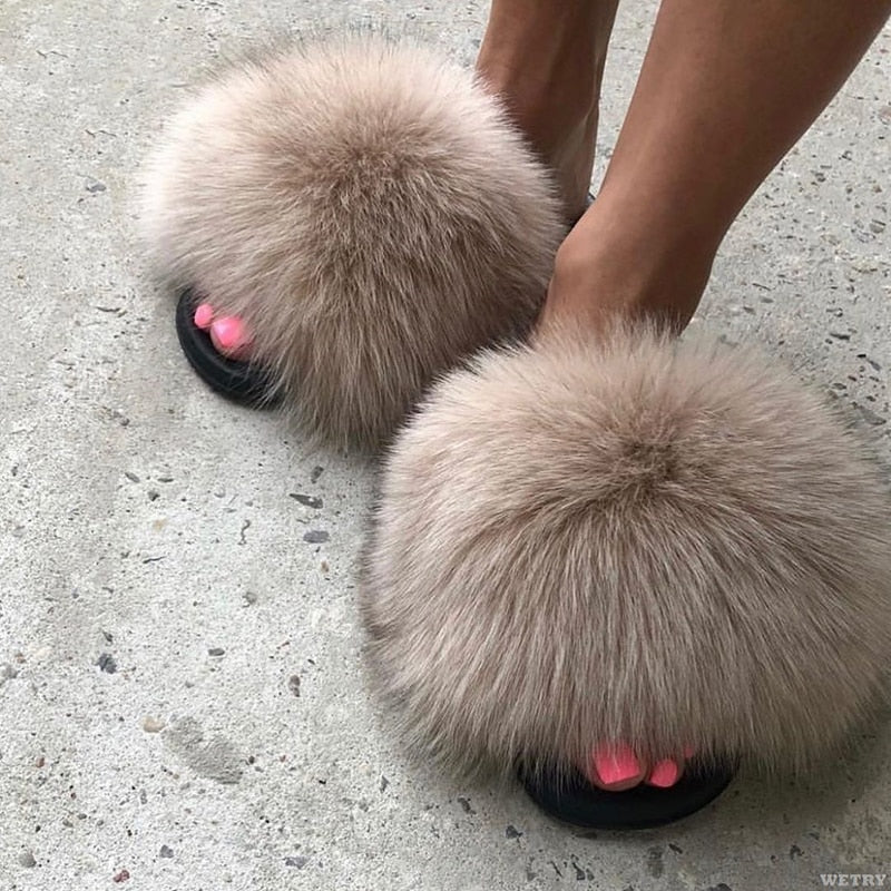 Women's Fluffy Faux Fur Slippers Soft Plush Slide