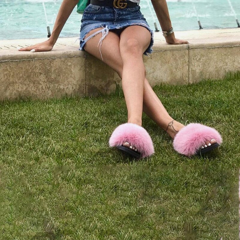 Women's Fluffy Faux Fur Slippers Soft Plush Slide