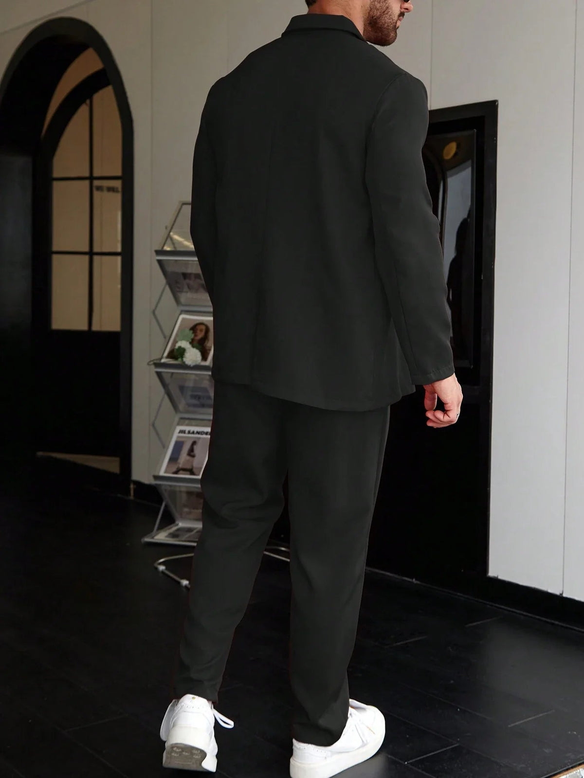 Men's Tailored Two-Piece Suit with Slim Fit Blazer