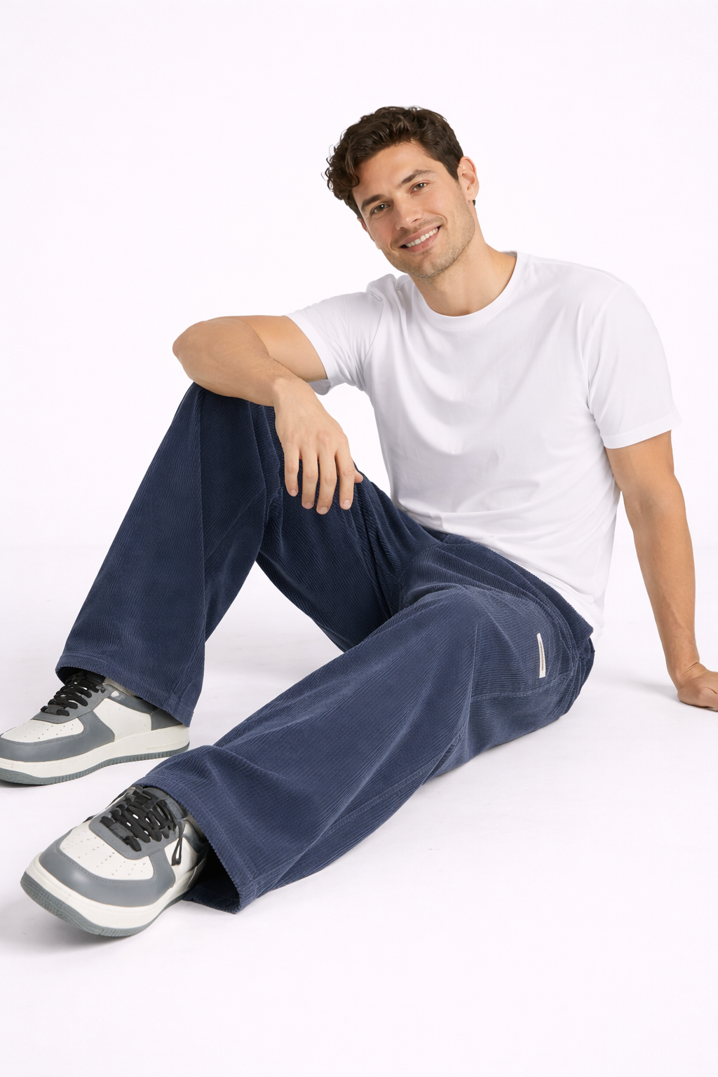 Men's Relaxed Streetwear Corduroy Pants for Year-Round Wear - Blue