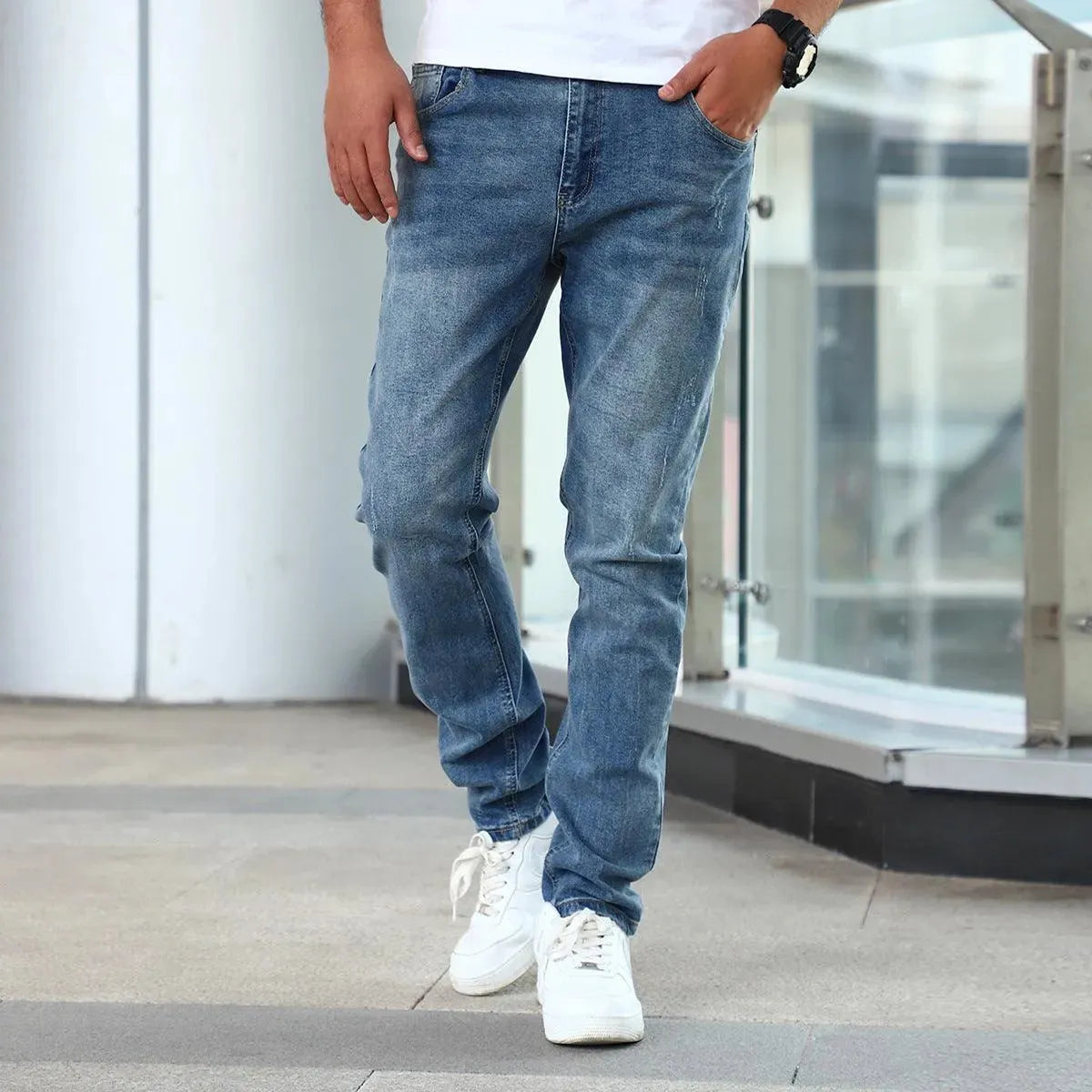 Men's Slim Taper Washed Denim Jeans with Stretch