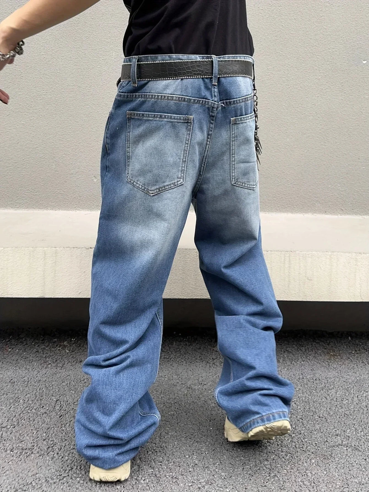 Men's Baggy Streetwear Jeans Relaxed Wide Leg Denim