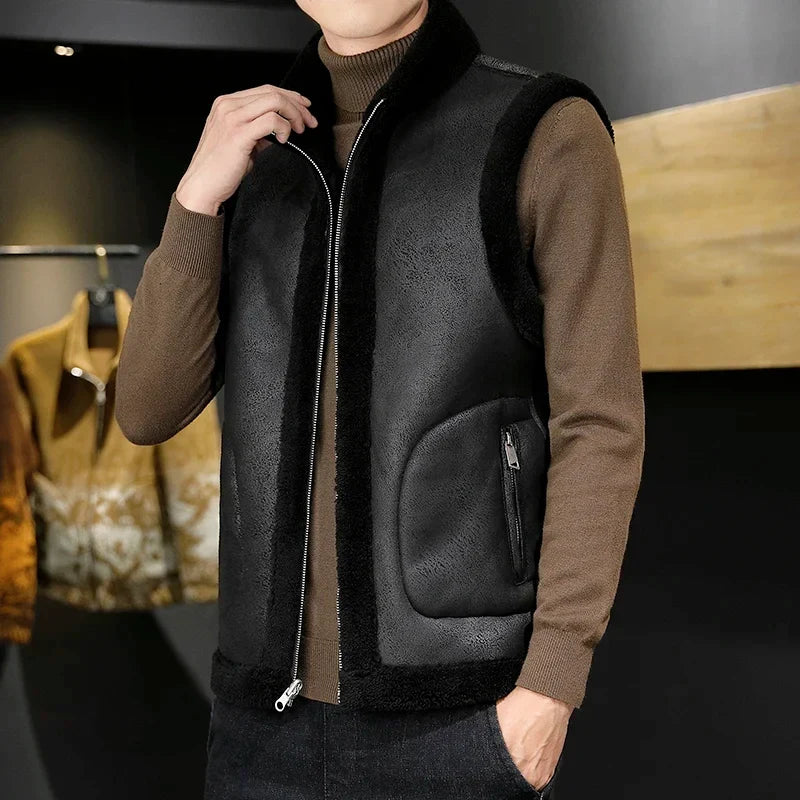 Men's Soft Sherpa Winter Vest With Full Zip and Pockets - Black