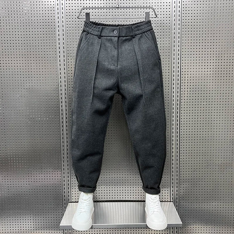 Men's Pleated Tapered Trousers Relaxed Smart Everyday Fit