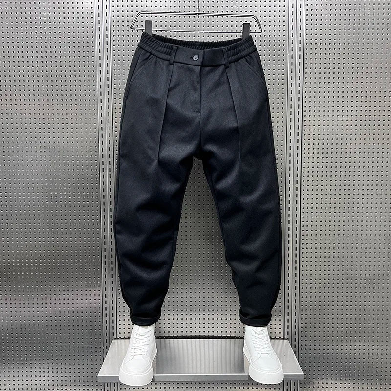 Men's Pleated Tapered Trousers Relaxed Smart Everyday Fit