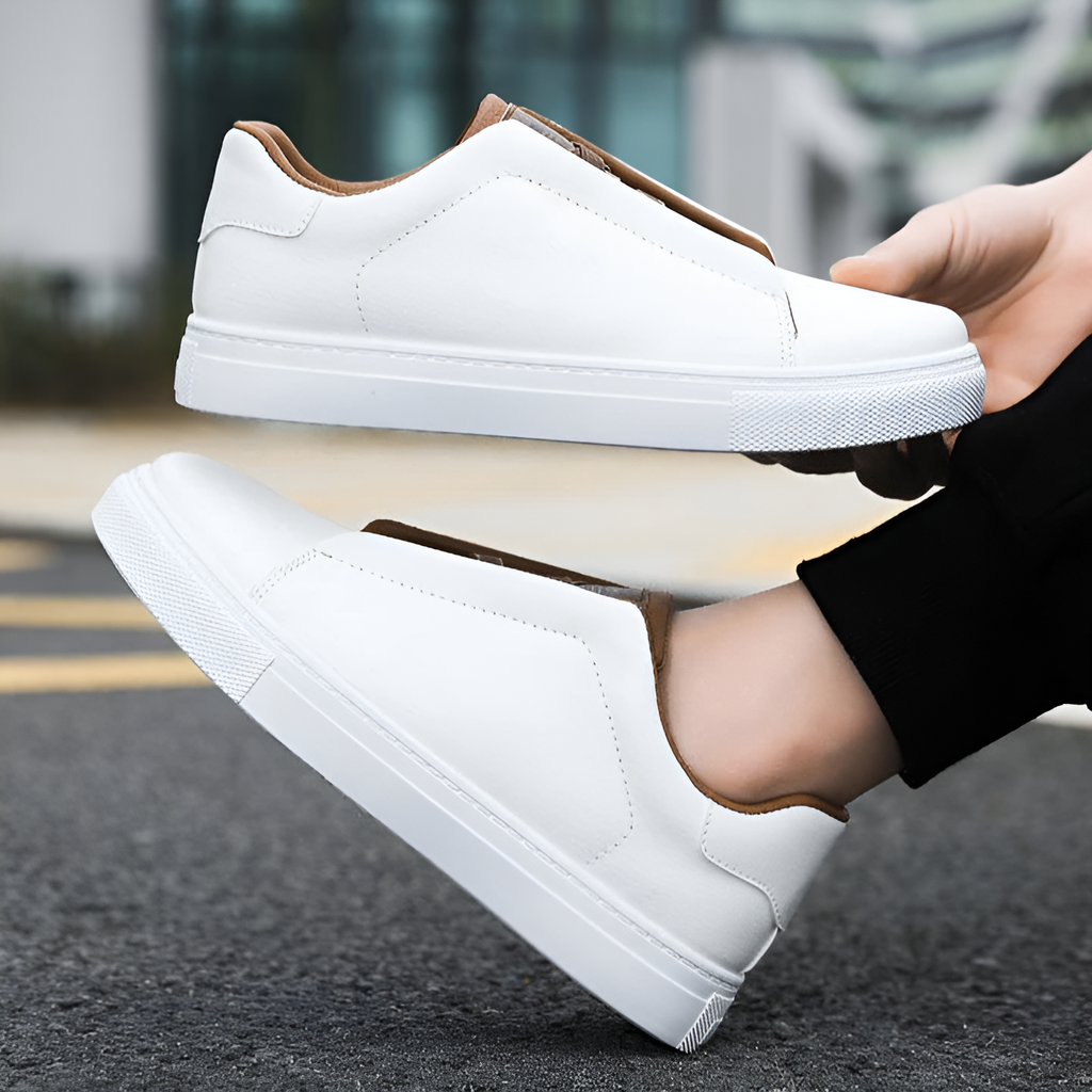 Men's Smooth Leather Elastic Lace Thick Sole Sneakers