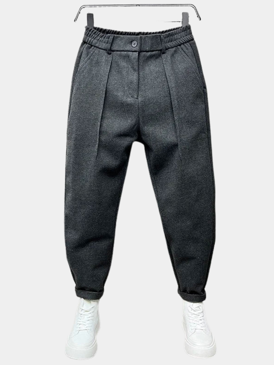 Men's Pleated Tapered Trousers Relaxed Smart Everyday Fit