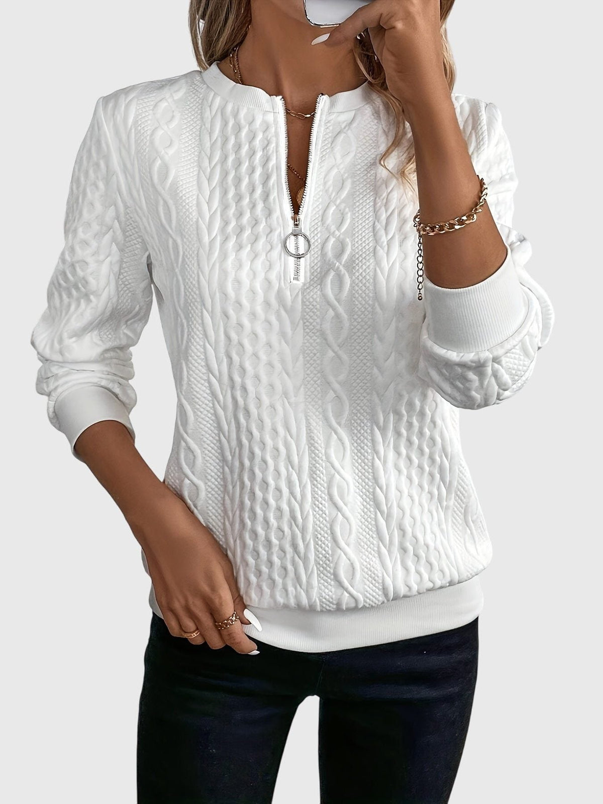 Women's Relaxed Cable Cardigan with Three-Quarter Sleeves