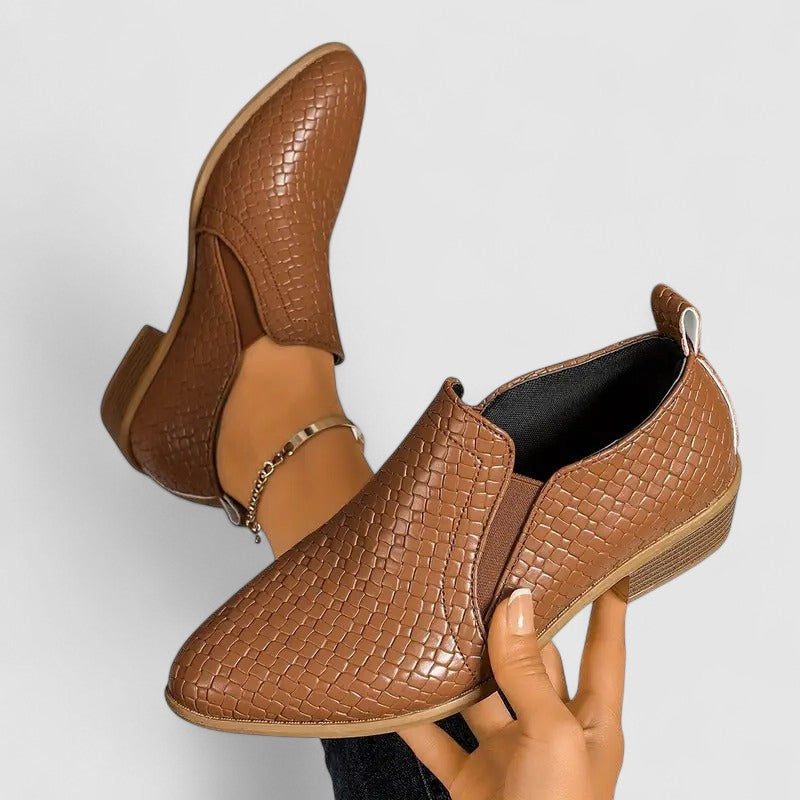Women's Embossed Round-Toe Mid-Heel Loafers