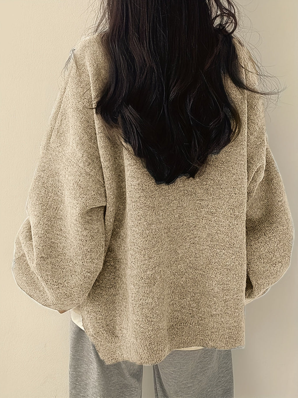 Women's Heavyweight Crew Neck Sweater for Cold Days