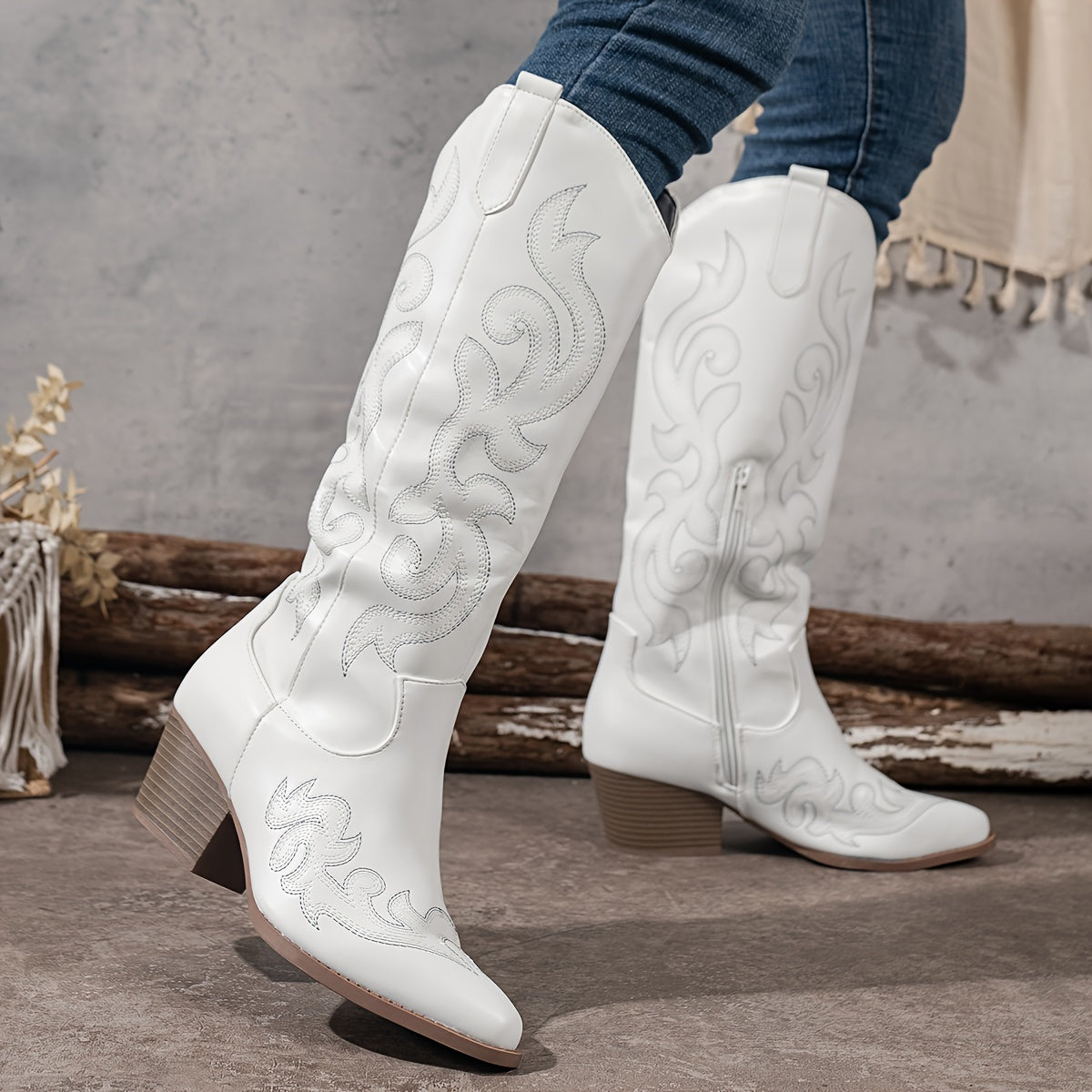 Women's Wide Calf Western Cowboy Boots