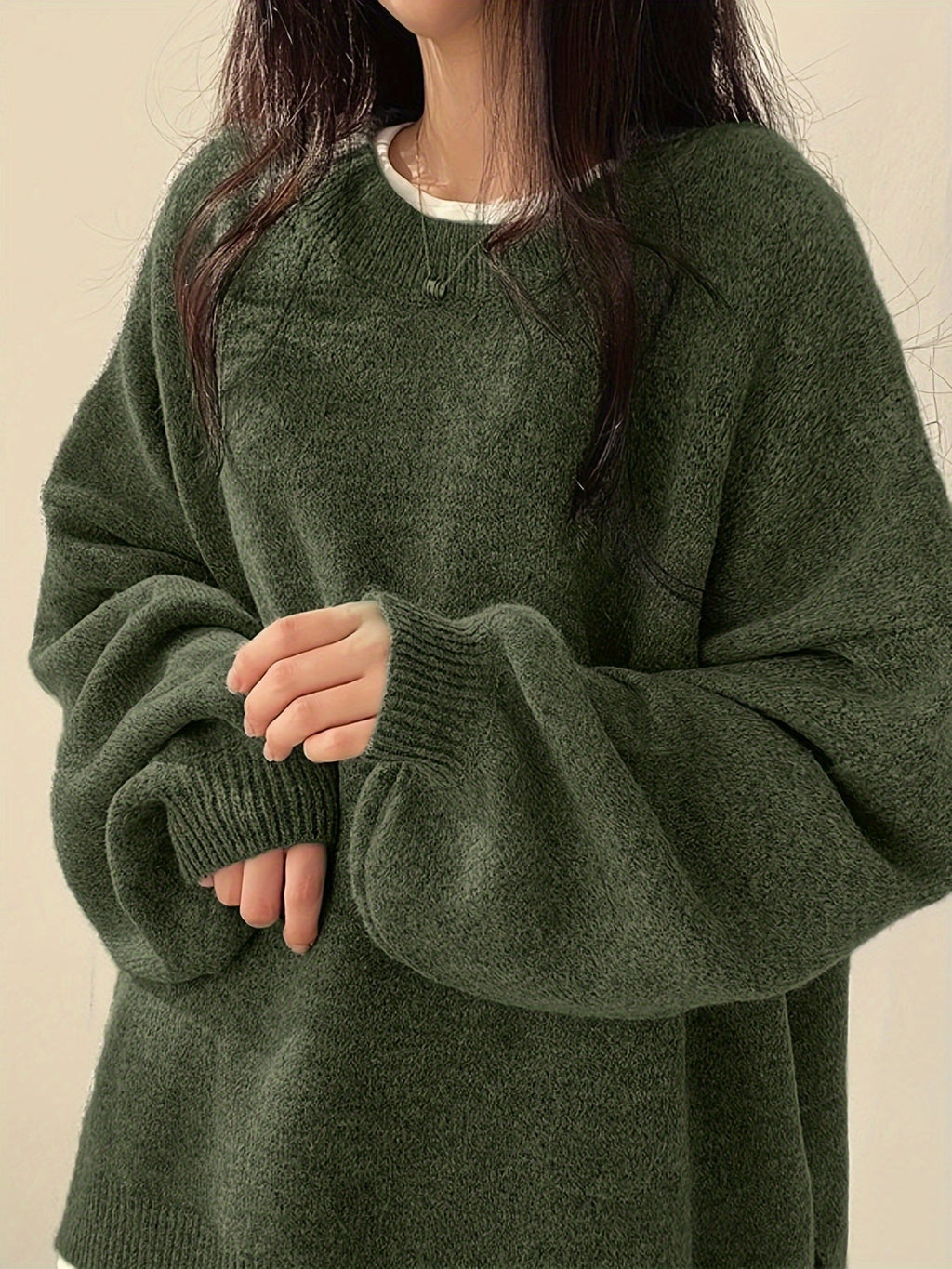 Women's Heavyweight Crew Neck Sweater for Cold Days