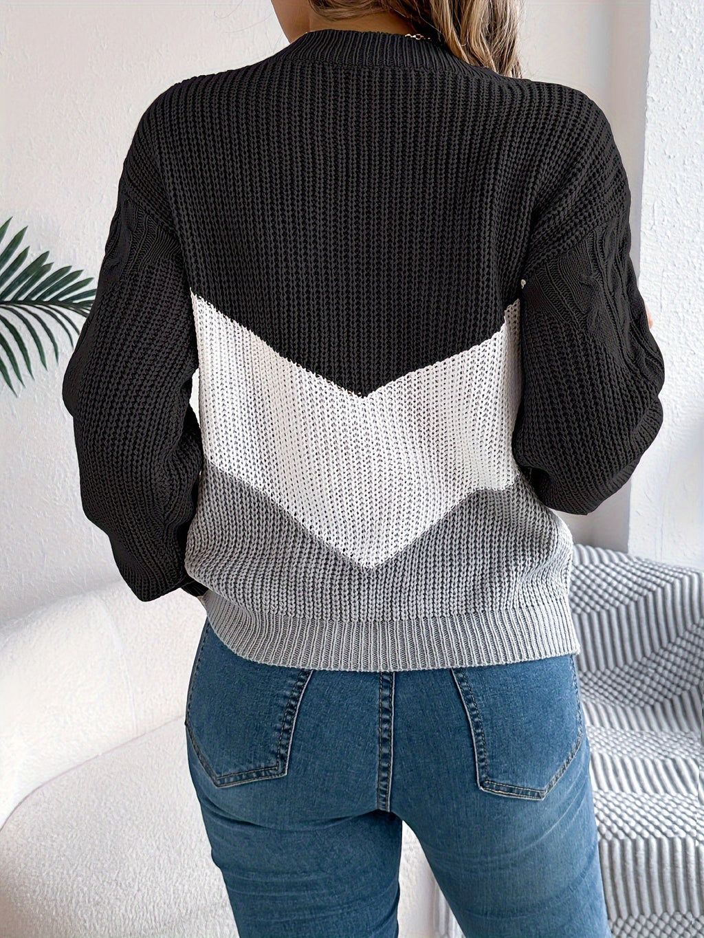 Women's Soft Knit Two-Tone Crew Sweater with Gentle Stretch