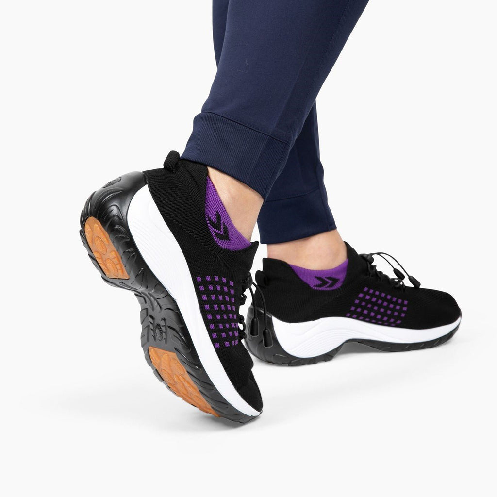 Women's Knit Toggle Walking Shoes with Cushioned Sole