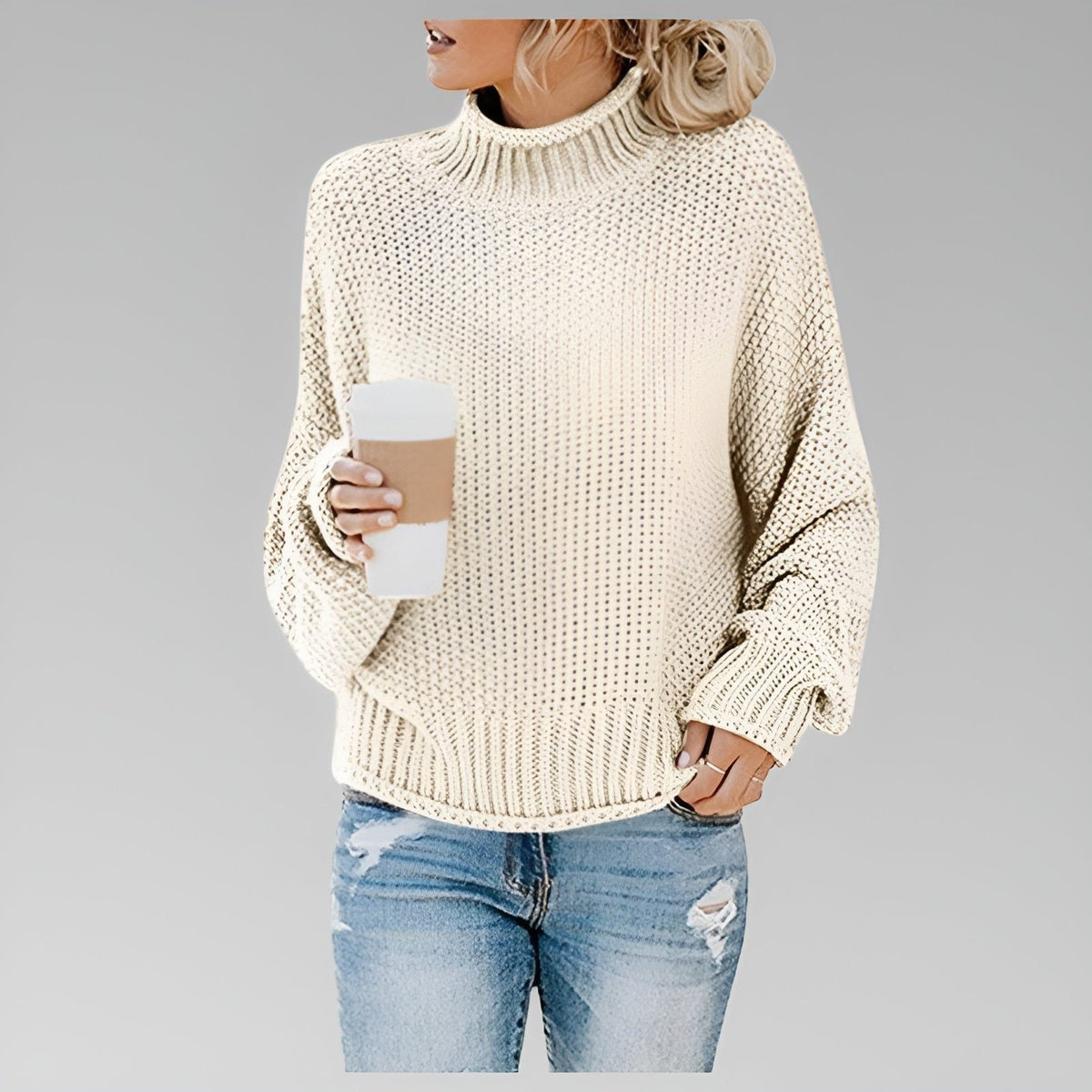 Women's Slouchy Textured Turtleneck Sweater - White