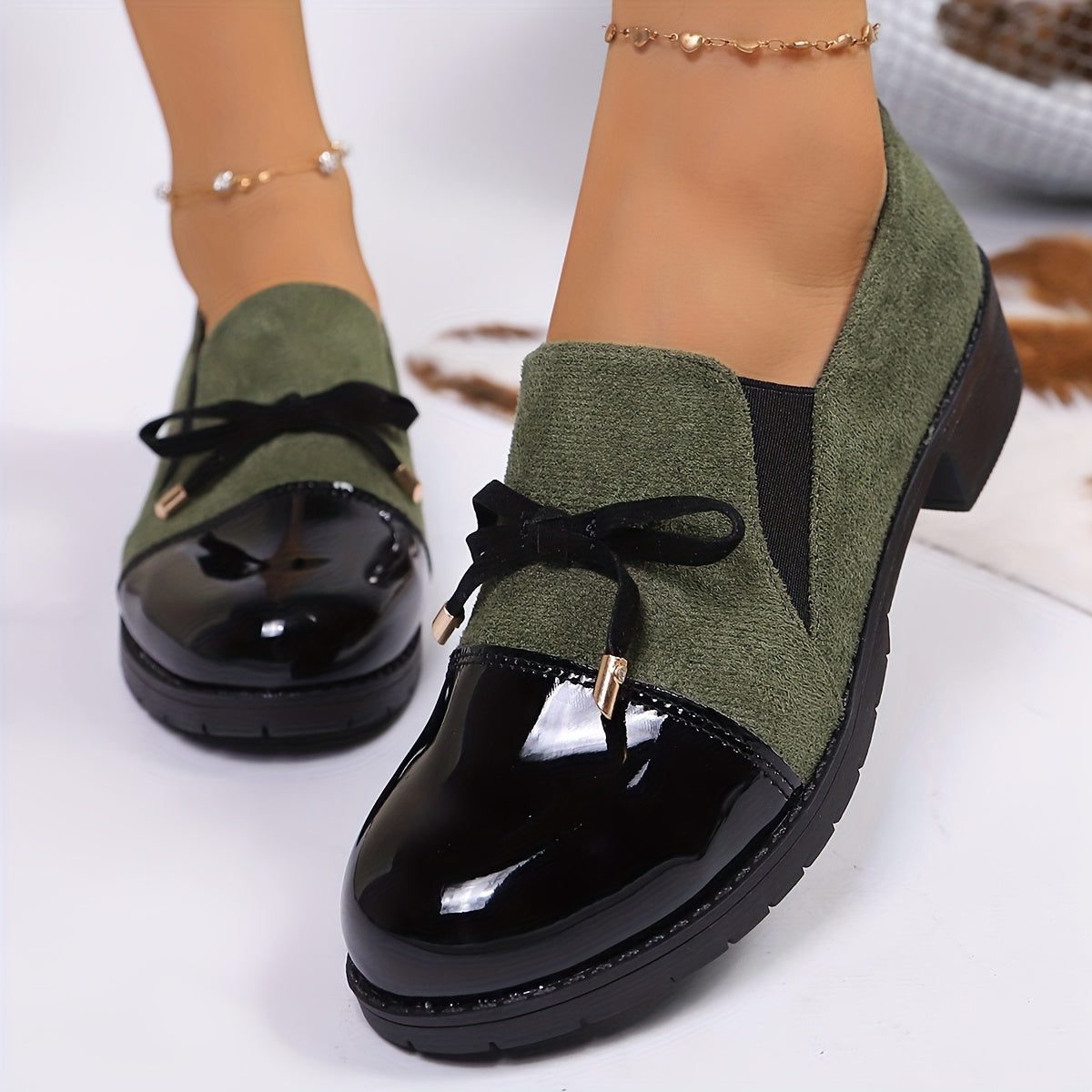 Women's Mixed Suede Patent Bow Loafers - Green