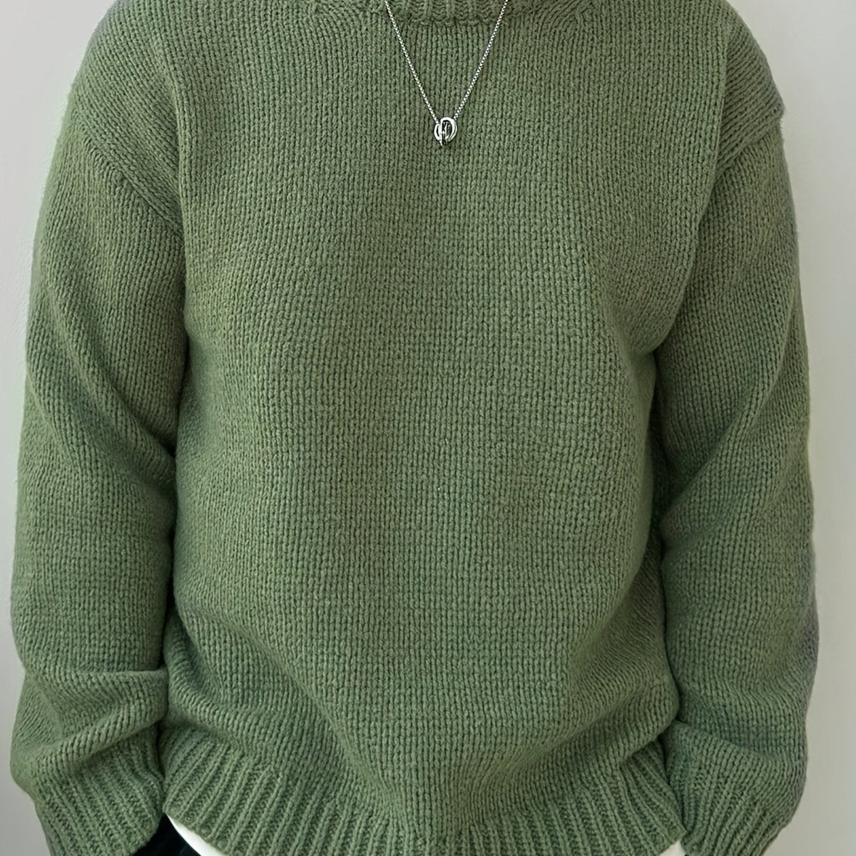 Women's Roomy Everyday Crewneck Sweater - Olive Green