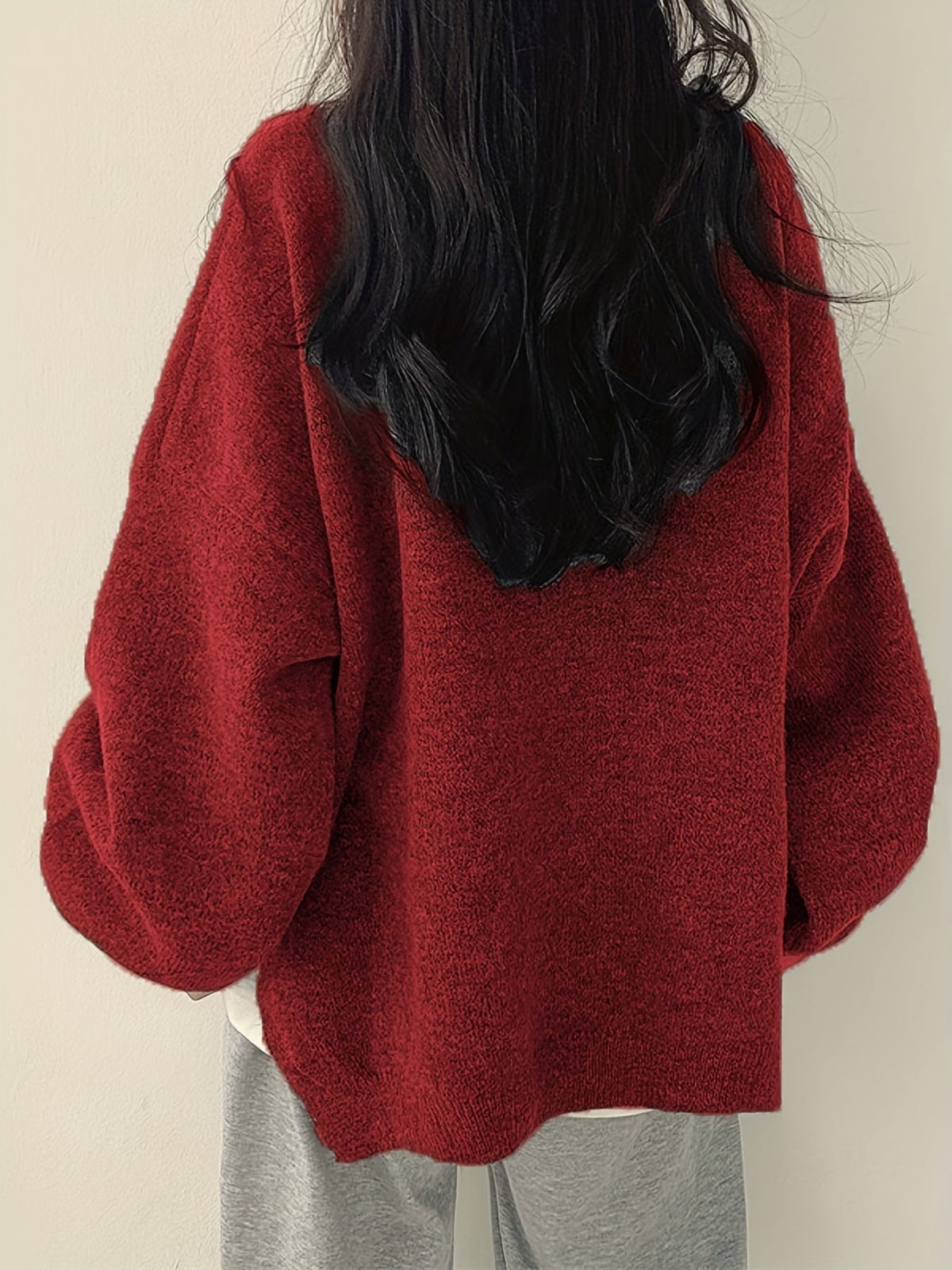 Women's Heavyweight Crew Neck Sweater for Cold Days