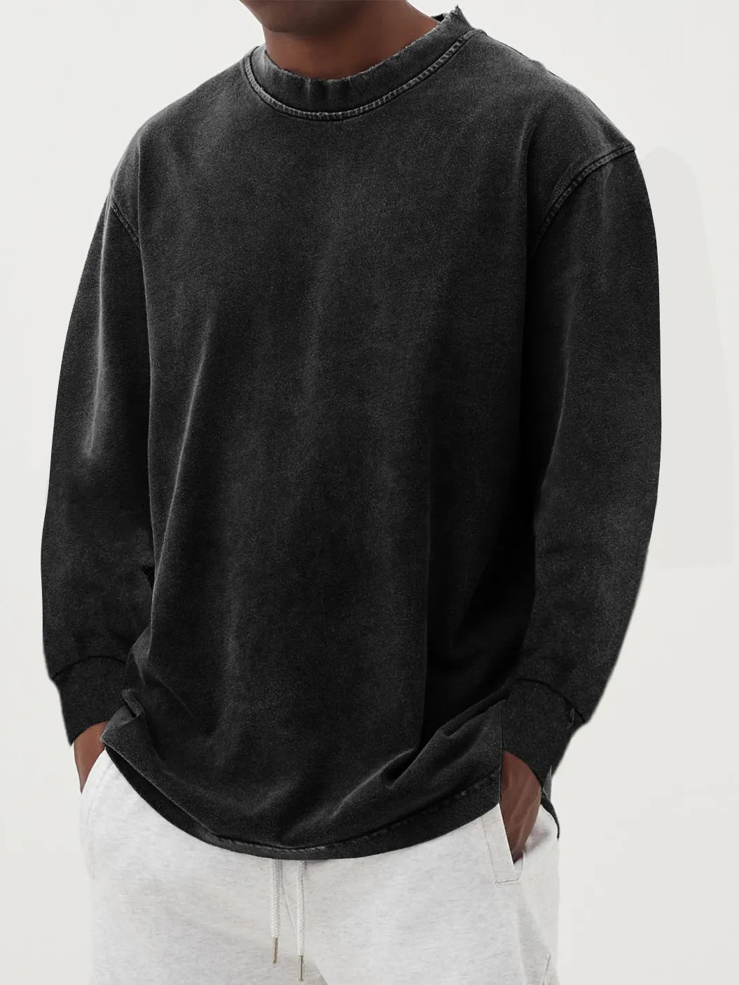 Men's Relaxed Crew Neck Knit Sweater With Dropped Shoulders
