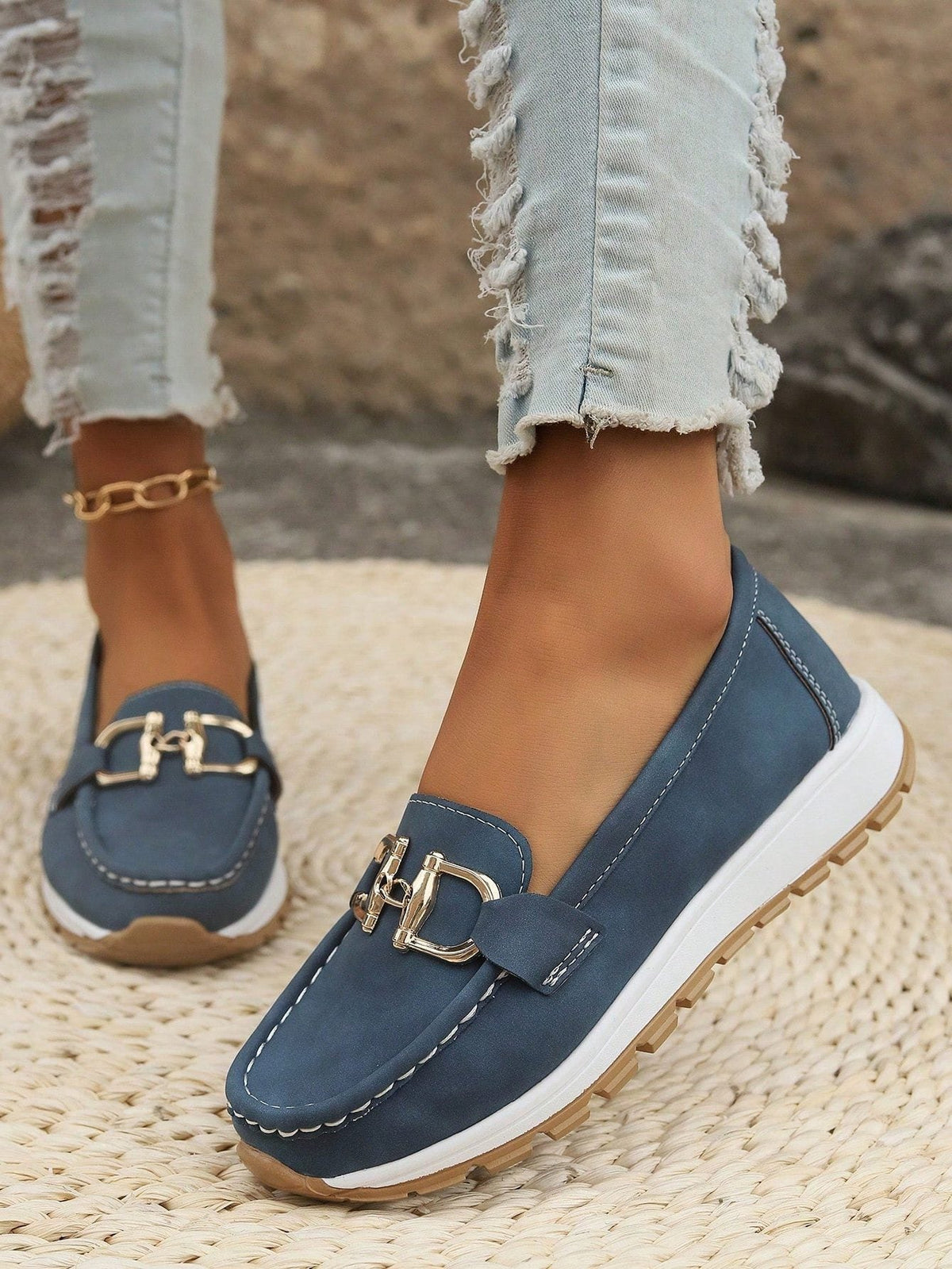 Women's Contrast Sole Chunky Loafers with Metal Bar - Marine Blue