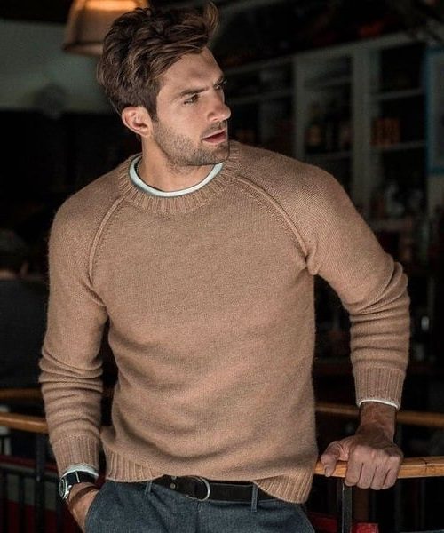 Men's Smooth Fine Knit Crew Sweater with Raglan Shoulders - Khaki