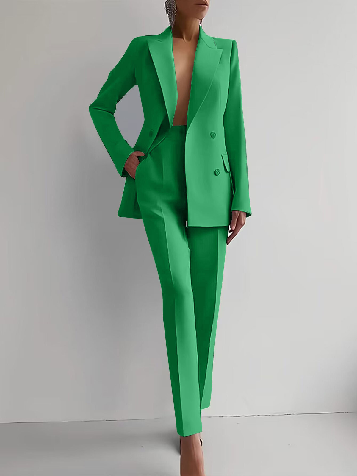 Women's Peak Lapel Blazer and Slim Pants Suit Set