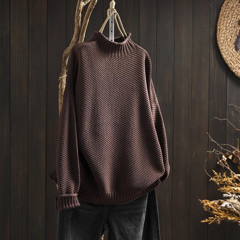 Women's Hip-Length Wool Sweater with Raised Pattern - Brown