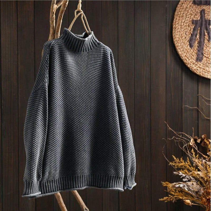 Women's Hip-Length Wool Sweater with Raised Pattern - Gray